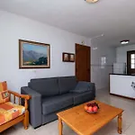 Floritas 19 - Two Bed Lägenhet Playa de las Americas (Tenerife)