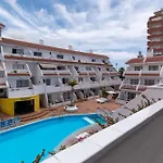 Floritas 19 - Two Bed Lägenhet